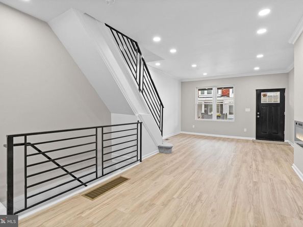 5749 Hazel Avenue, Philadelphia PA 19143