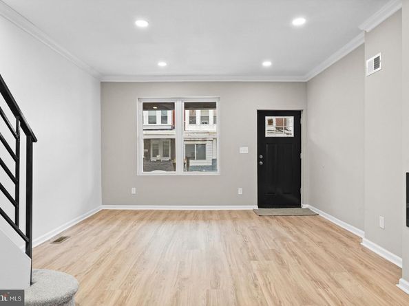 5749 Hazel Avenue, Philadelphia PA 19143