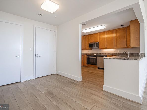 717 S Chris Columbus Boulevard 814, Philadelphia PA 19147