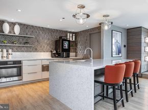 717 S Chris Columbus Boulevard 814, Philadelphia PA 19147