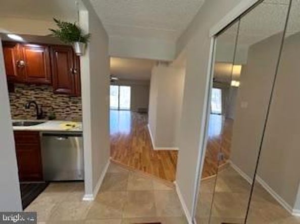 1005 Valley Glen Road 237, Elkins Park PA 19027