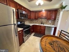 1005 Valley Glen Road 237, Elkins Park PA 19027