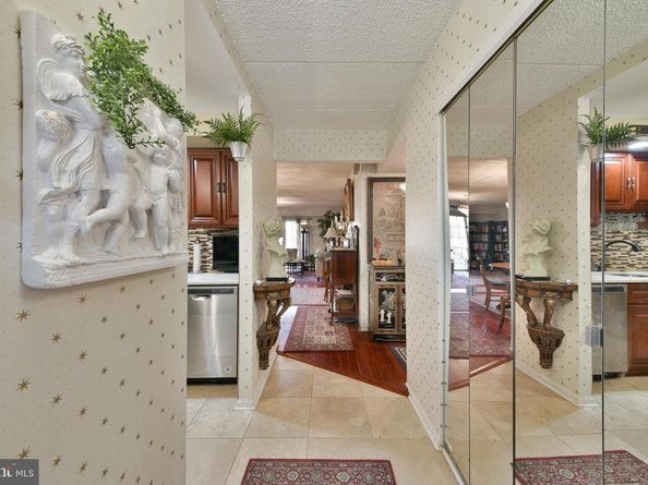 1005 Valley Glen Road 237, Elkins Park PA 19027