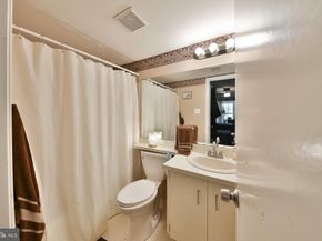 1005 Valley Glen Road 237, Elkins Park PA 19027