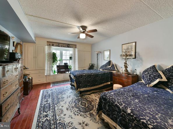 1005 Valley Glen Road 237, Elkins Park PA 19027