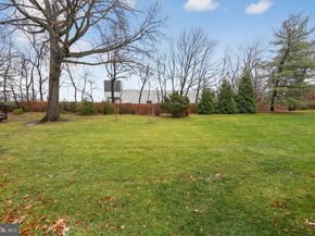 932 Hedgerow Court, Blue Bell PA 19422