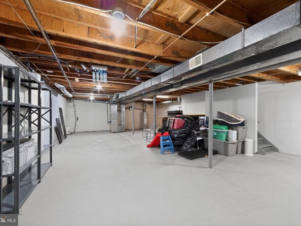 932 Hedgerow Court, Blue Bell PA 19422