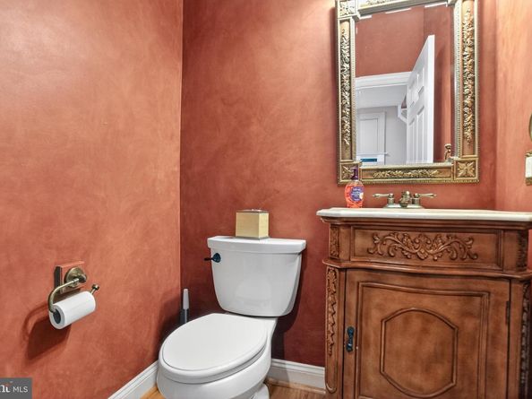 62 Woodside Lane, New Hope PA 18938