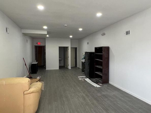 1550 S 24TH Street, Philadelphia PA 19146