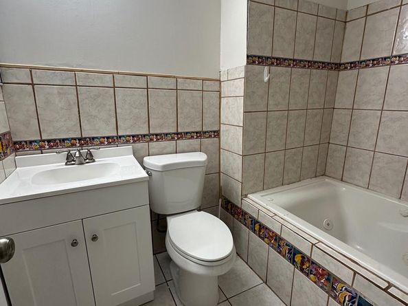 12077 Abby Road, Philadelphia PA 19154