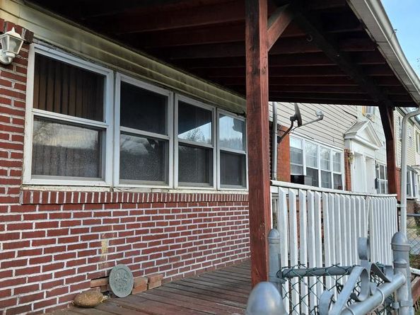 2416 Fleetwing Drive, Levittown PA 19057