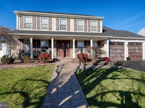 242 Snapdragon Street, Warrington PA 18976