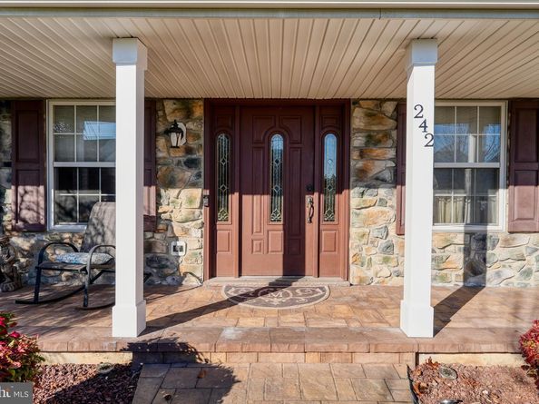 242 Snapdragon Street, Warrington PA 18976