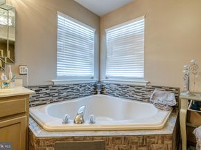 242 Snapdragon Street, Warrington PA 18976