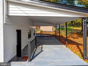 4722 Bristow Drive, Annandale VA 22003