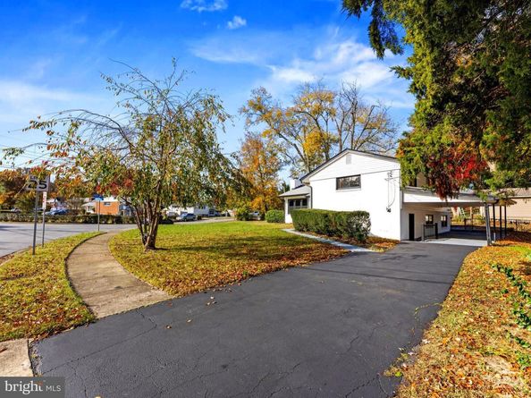 4722 Bristow Drive, Annandale VA 22003