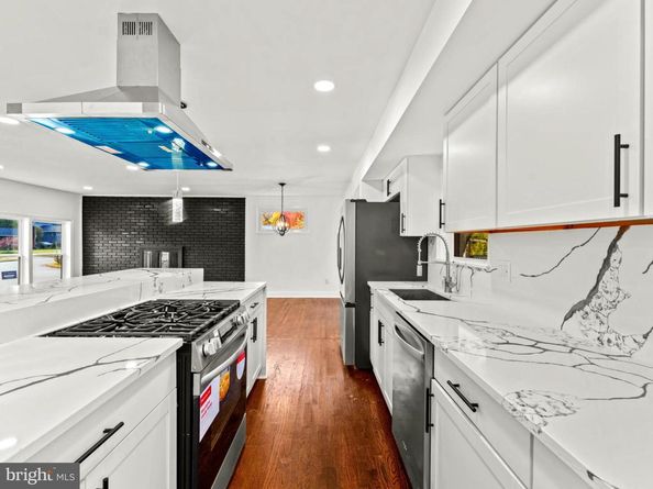 4722 Bristow Drive, Annandale VA 22003