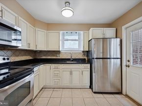 1502 E Lycoming Street, Philadelphia PA 19124