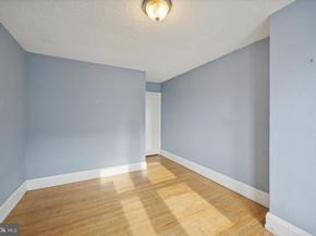 1502 E Lycoming Street, Philadelphia PA 19124