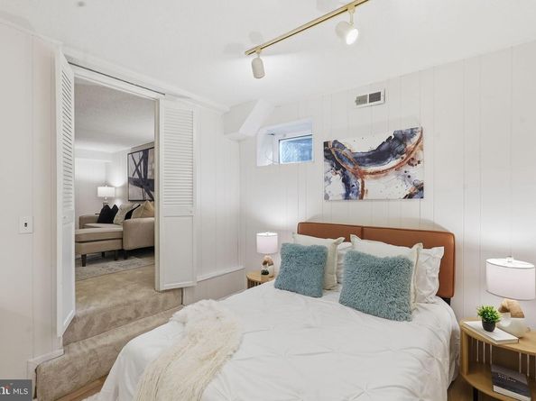 4600 30TH Road S, Arlington VA 22206