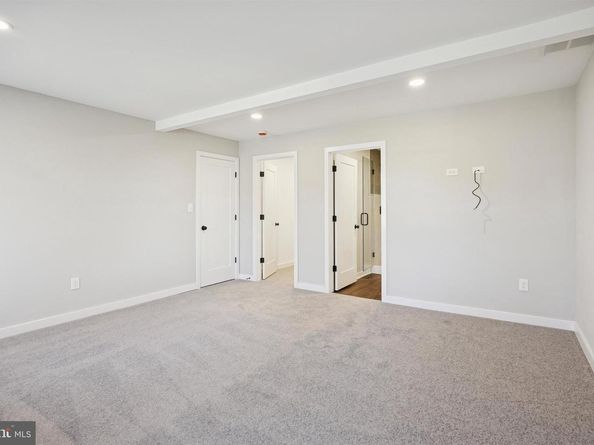 27 Almond Lane, Levittown PA 19055