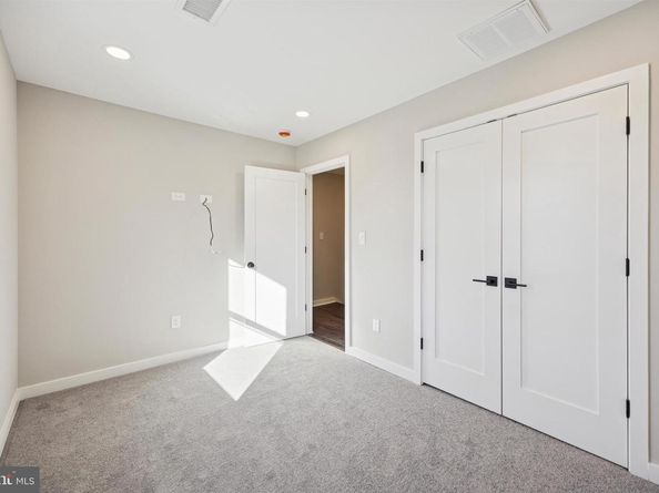 27 Almond Lane, Levittown PA 19055