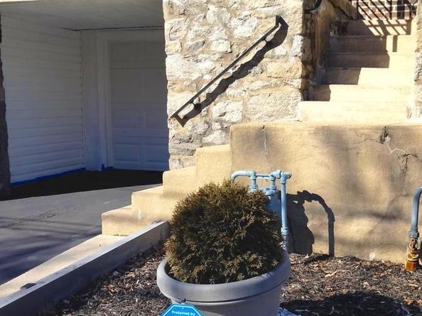 6669 Church Lane, Upper Darby PA 19082