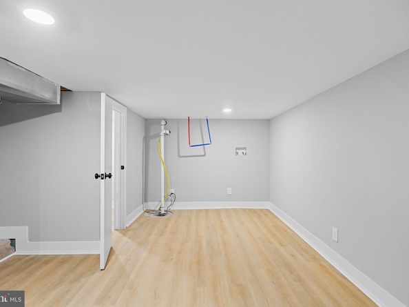 1030 S Frazier Street, Philadelphia PA 19143