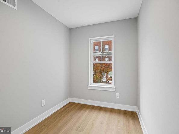 1030 S Frazier Street, Philadelphia PA 19143