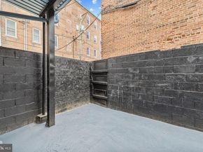 17 E Columbia Avenue, Philadelphia PA 19125