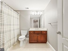 8340 Springhaven Garden Lane, Mclean VA 22102