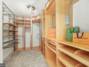 8340 Springhaven Garden Lane, Mclean VA 22102