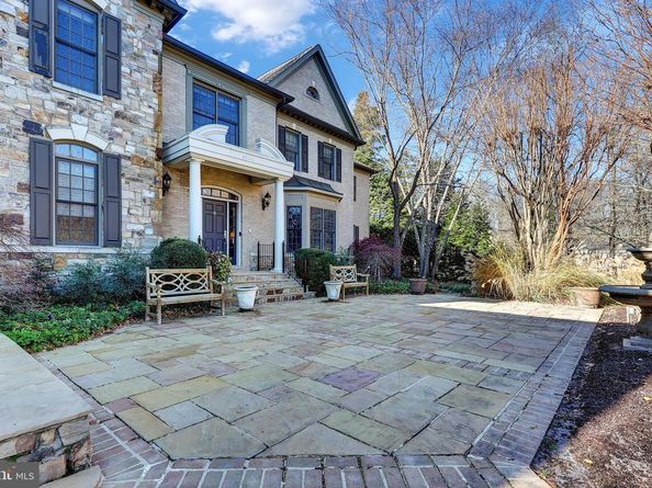 8340 Springhaven Garden Lane, Mclean VA 22102