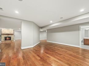 8340 Springhaven Garden Lane, Mclean VA 22102