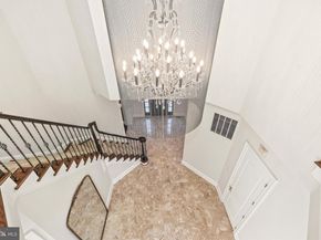 8340 Springhaven Garden Lane, Mclean VA 22102