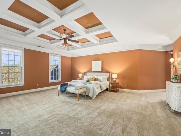 8340 Springhaven Garden Lane, Mclean VA 22102