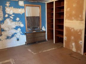 904-906 Greenwich Street, Philadelphia PA 19147