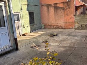 904-906 Greenwich Street, Philadelphia PA 19147