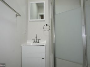 105 N Diamond Street, Clifton Heights PA 19018