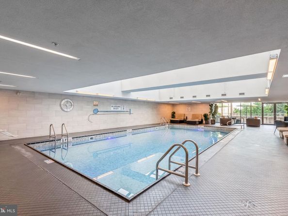 202 W Rittenhouse Square 1106, Philadelphia PA 19103