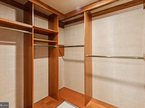 202 W Rittenhouse Square 1106, Philadelphia PA 19103