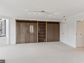 202 W Rittenhouse Square 1106, Philadelphia PA 19103