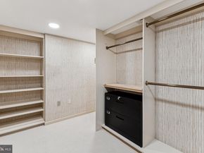 202 W Rittenhouse Square 1106, Philadelphia PA 19103