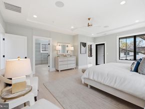 802 N Edgewood Street, Arlington VA 22201