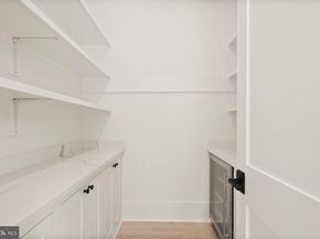 802 N Edgewood Street, Arlington VA 22201
