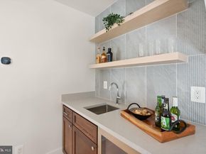 802 N Edgewood Street, Arlington VA 22201