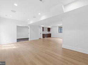 802 N Edgewood Street, Arlington VA 22201