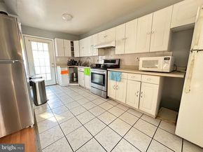 910 Magnolia Avenue, Croydon PA 19021