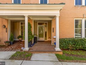 619 Mckenzie Avenue 102, Alexandria VA 22301