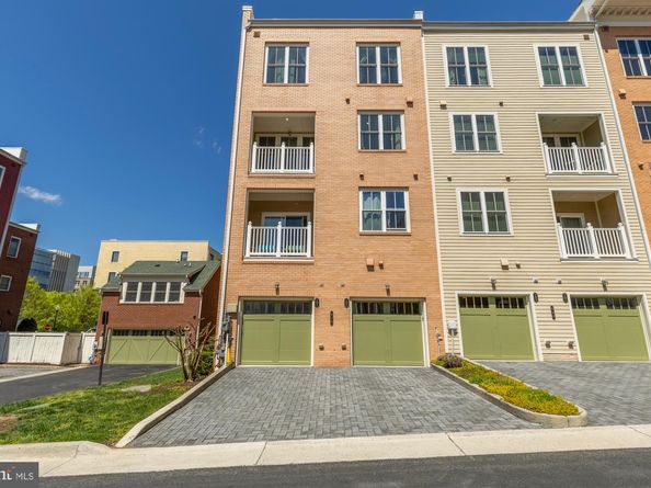 619 Mckenzie Avenue 102, Alexandria VA 22301